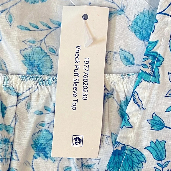 Draper James Womens V Neck Puff Sleeve Top Blouse‎ NWT Size XS Blue Floral Print - Picture 4 of 9